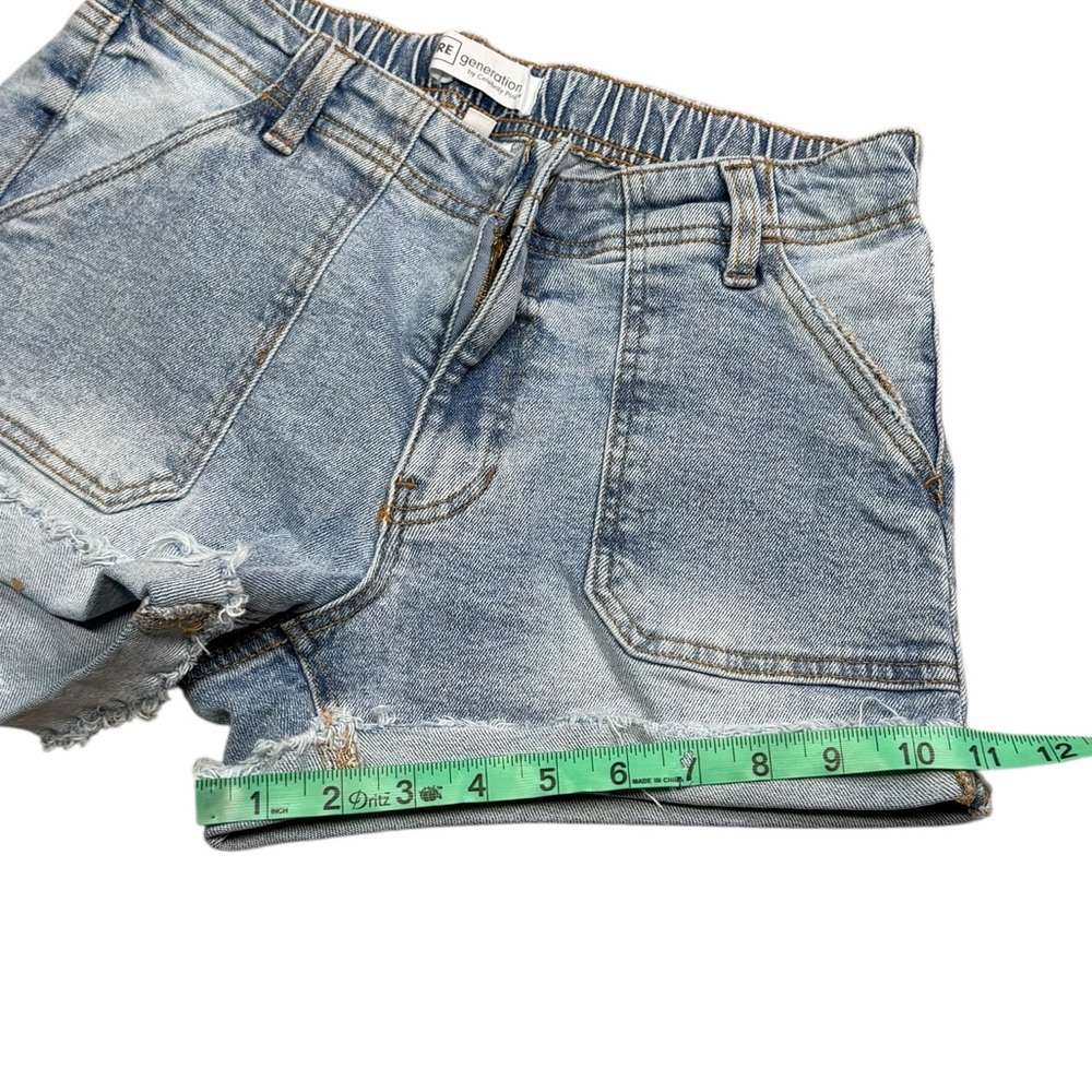 REgeneration by Celebrity Pink Light Wash Mid Rise Cuffed Utility Shorts - Small - Picture 11 of 11